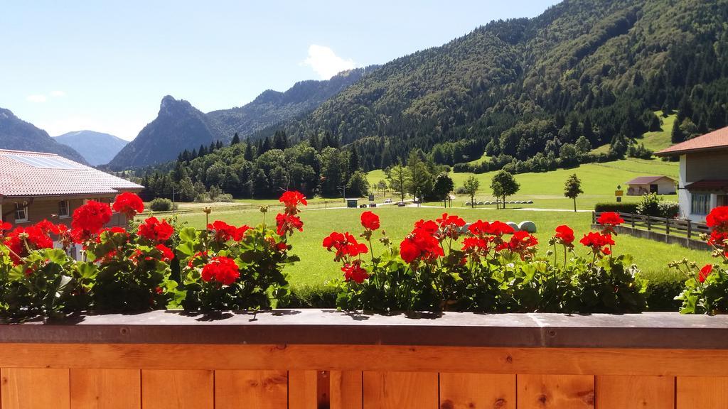 Ferienwohnung Mit Bergblick Unterammergau Esterno foto